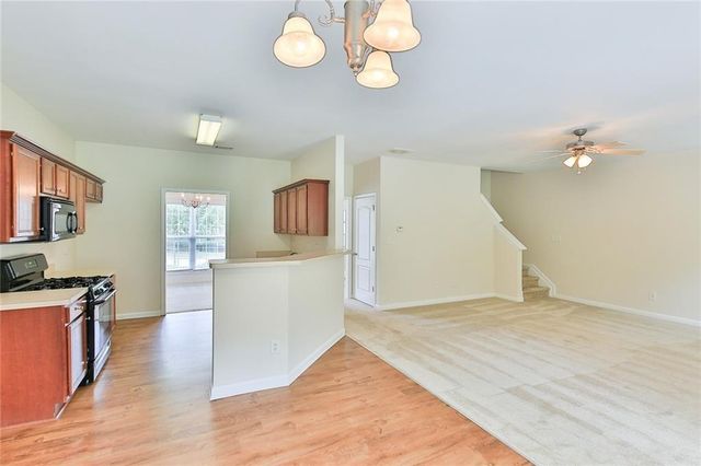 893 Port West Drive, Auburn, GA 30011