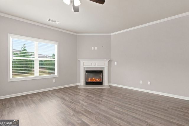 5052 Silver Fox Road, Oakwood, GA 30566