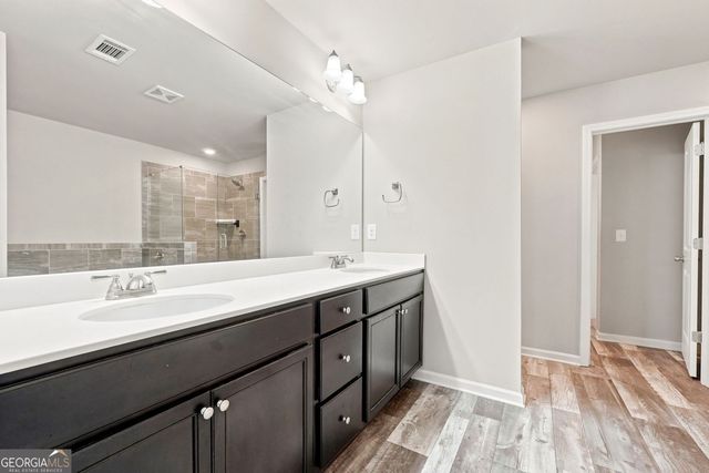 5052 Silver Fox Road, Oakwood, GA 30566