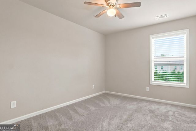 5052 Silver Fox Road, Oakwood, GA 30566