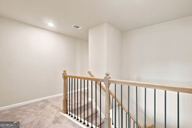 5052 Silver Fox Road, Oakwood, GA 30566