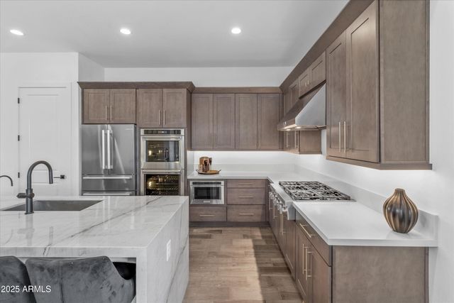 17254 W VACAVILLE Street, Surprise, AZ 85388