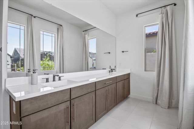 17254 W VACAVILLE Street, Surprise, AZ 85388