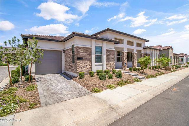 17254 W VACAVILLE Street, Surprise, AZ 85388