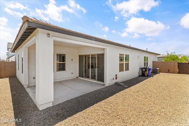 17254 W VACAVILLE Street, Surprise, AZ 85388