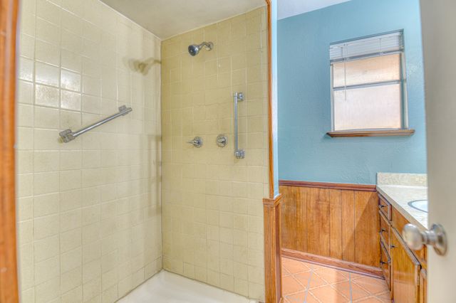 6028 Fairway Avenue, Dallas, TX 75227
