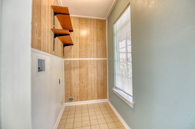 6028 Fairway Avenue, Dallas, TX 75227