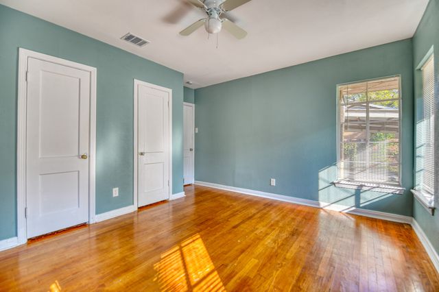 6028 Fairway Avenue, Dallas, TX 75227