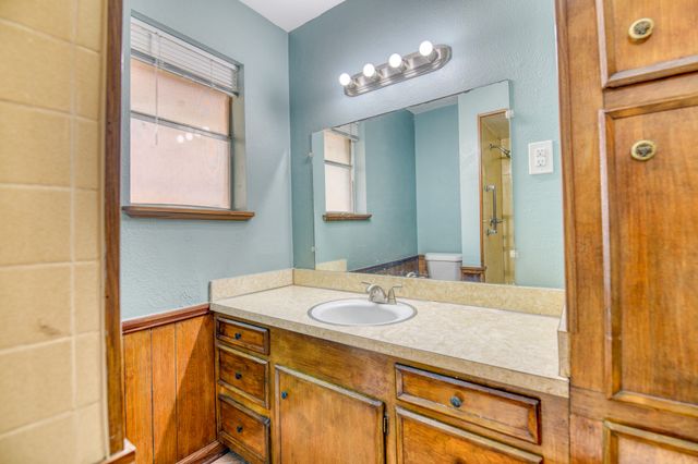 6028 Fairway Avenue, Dallas, TX 75227