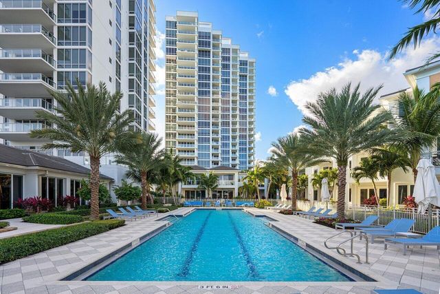 3 Water Club Way 401, North Palm Beach, FL 33408