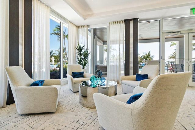 3 Water Club Way 401, North Palm Beach, FL 33408
