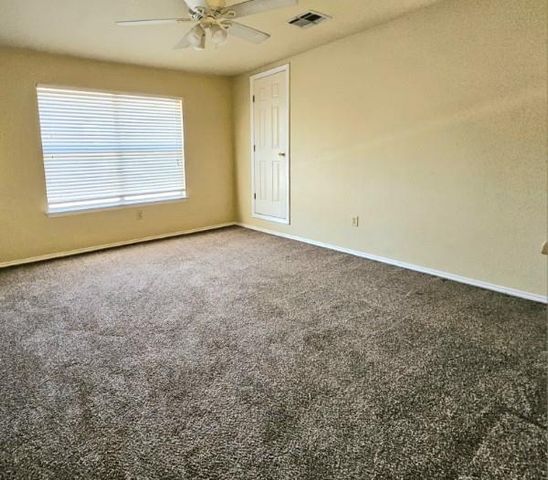 132 Stephen LN, Georgetown, TX 78626