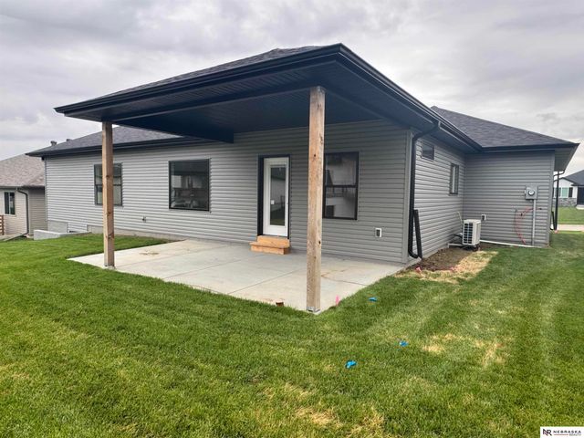 535 N 108th Street, Lincoln, NE 68527