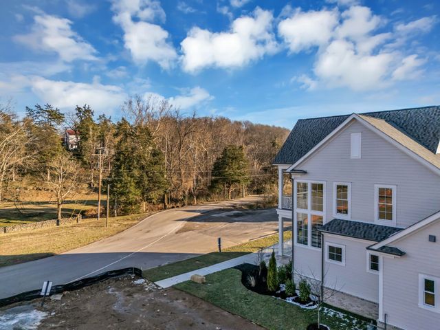 6105 Pasquo road, Nashville, TN 37221