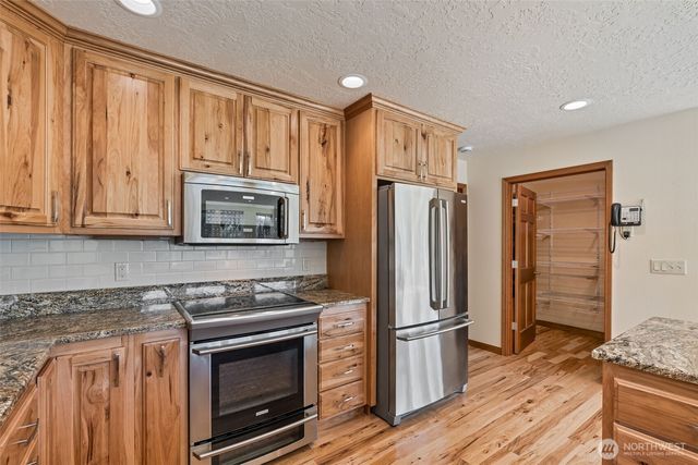 227 Cougar Lane, Toledo, WA 98591