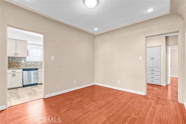 9807 S Denker, Los Angeles, CA 90047
