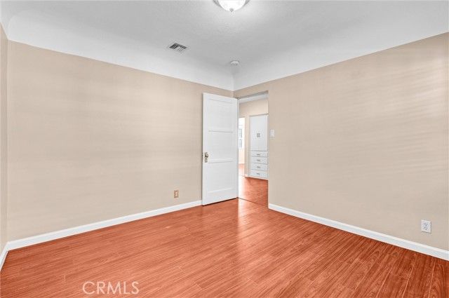 9807 S Denker, Los Angeles, CA 90047