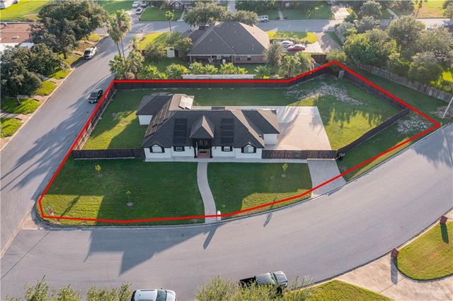 2318 Flushing Meadows, Weslaco, TX 78596