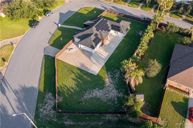 2318 Flushing Meadows, Weslaco, TX 78596