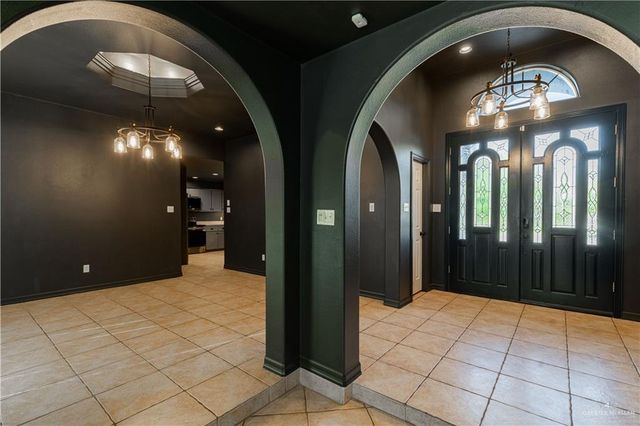 2318 Flushing Meadows, Weslaco, TX 78596