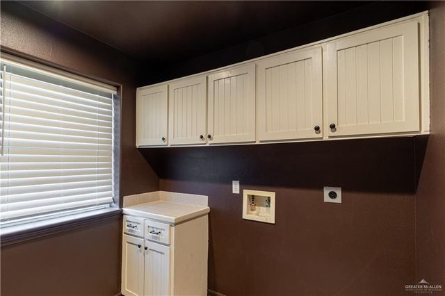 2318 Flushing Meadows, Weslaco, TX 78596