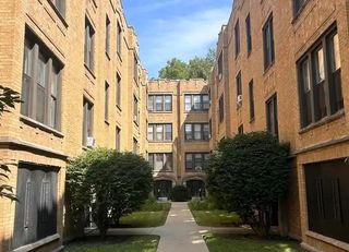 1022 E Hyde Park Boulevard 3S, Chicago, IL 60615