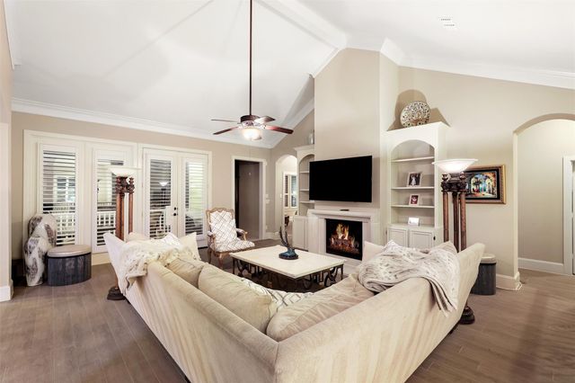 1110 Highborne Cay Court, Texas City, TX 77590