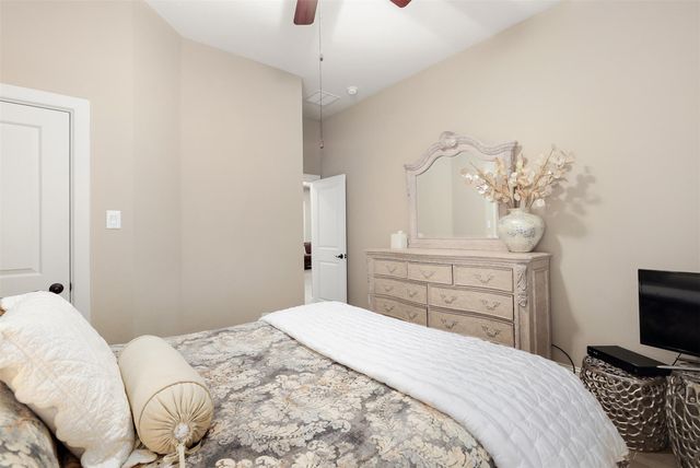 1110 Highborne Cay Court, Texas City, TX 77590