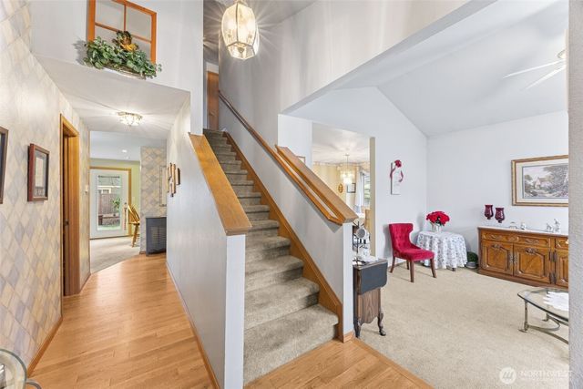 915 129th Street Ct E, Tacoma, WA 98445