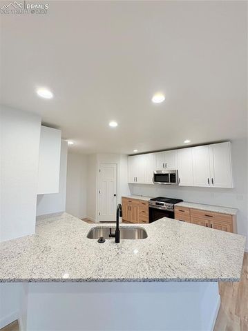 834 Keystone Loop, Canon City, CO 81212