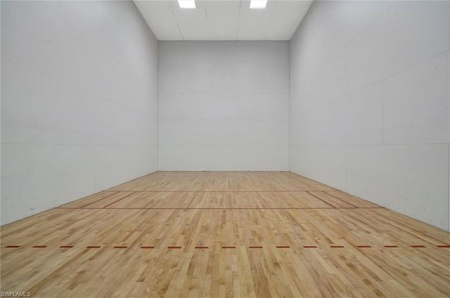 8216 Breton CIR, Fort Myers, FL 33912