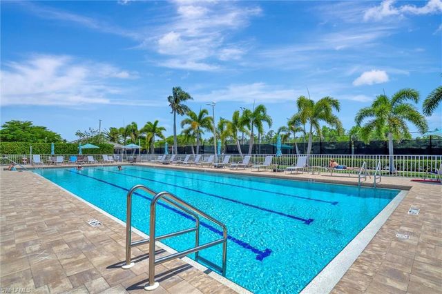 8216 Breton CIR, Fort Myers, FL 33912