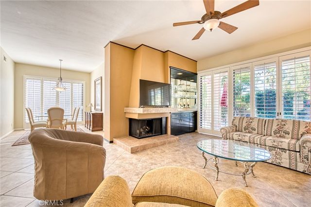 48111 Calle Seranas, La Quinta, CA 92253