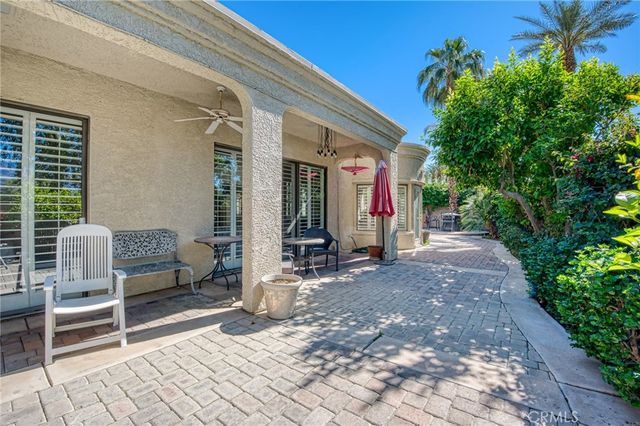 48111 Calle Seranas, La Quinta, CA 92253