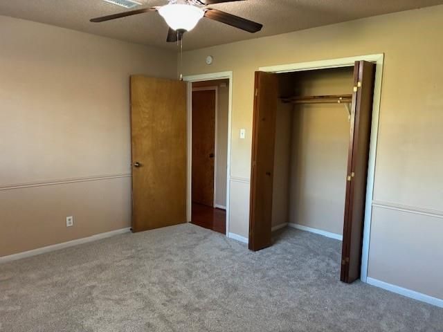 210 Larkspur Street, Lake Jackson, TX 77566