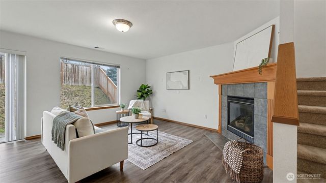 22648 128th Avenue SE, Kent, WA 98031