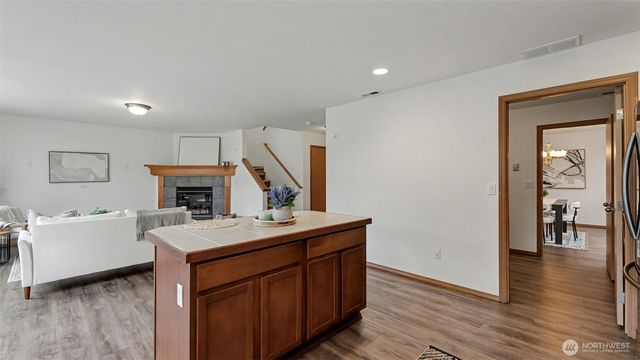 22648 128th Avenue SE, Kent, WA 98031