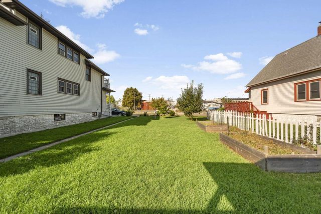 2026 S 60th STREET, West Allis, WI 53219