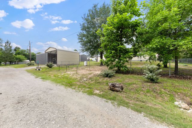 10160 Lynn Lane, Wills Point, TX 75169