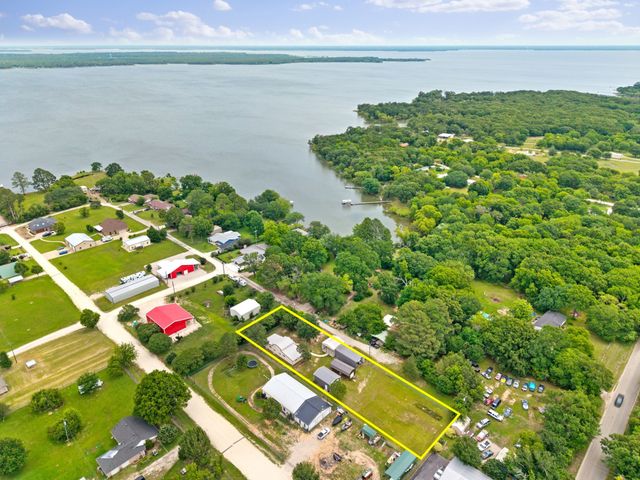 10160 Lynn Lane, Wills Point, TX 75169