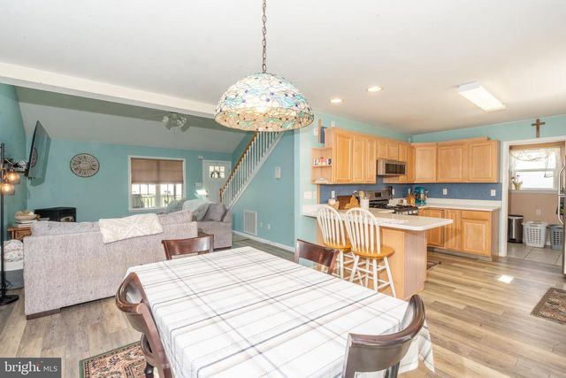 2247 PIKE DR, Greenbackville, VA 23356