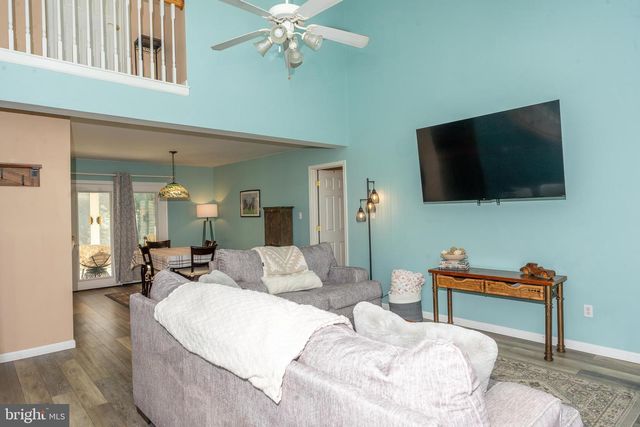 2247 PIKE DR, Greenbackville, VA 23356