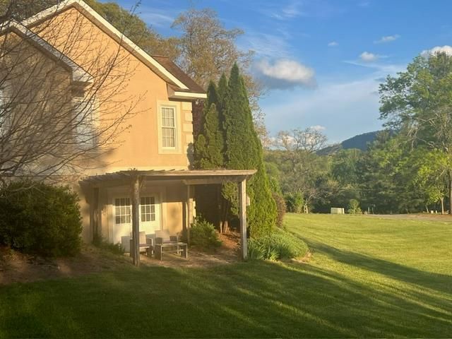 174 Oak Lane, Blairsville, GA 30512