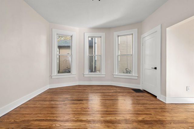 316 W Creighton Avenue, Fort Wayne, IN 46807