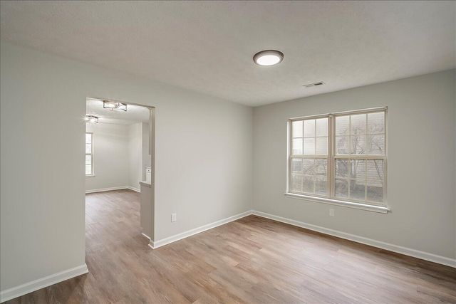 1032 Crimson Creek Drive, Lexington, KY 40509