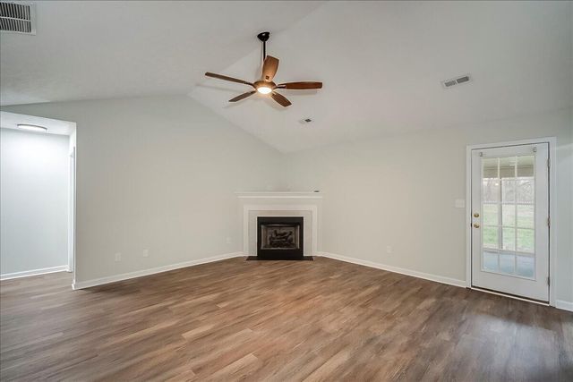 1032 Crimson Creek Drive, Lexington, KY 40509