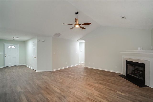 1032 Crimson Creek Drive, Lexington, KY 40509