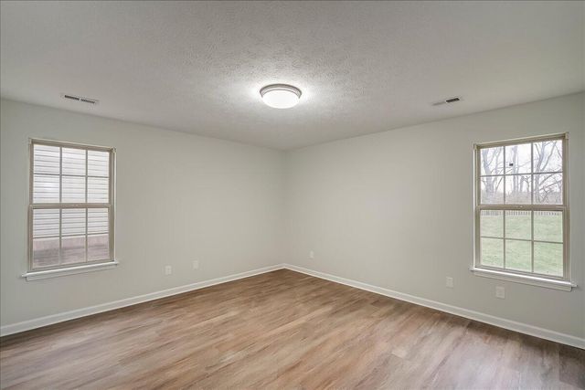 1032 Crimson Creek Drive, Lexington, KY 40509