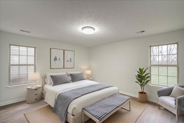 1032 Crimson Creek Drive, Lexington, KY 40509