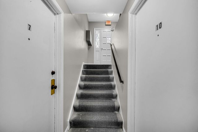 1623 Portage Avenue, Chesterton, IN 46304